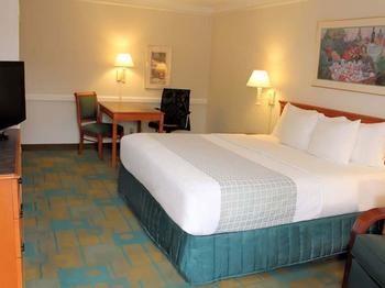 La Quinta Inn Lufkin Pet Policy