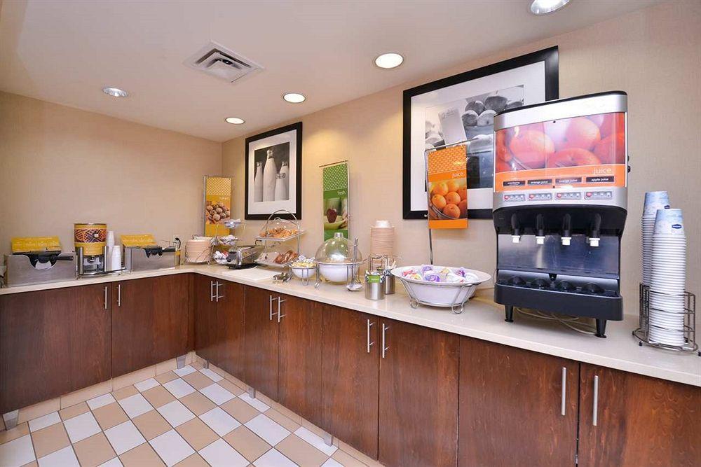 Hampton Inn Pittsburghmcknight Rd Pet Policy