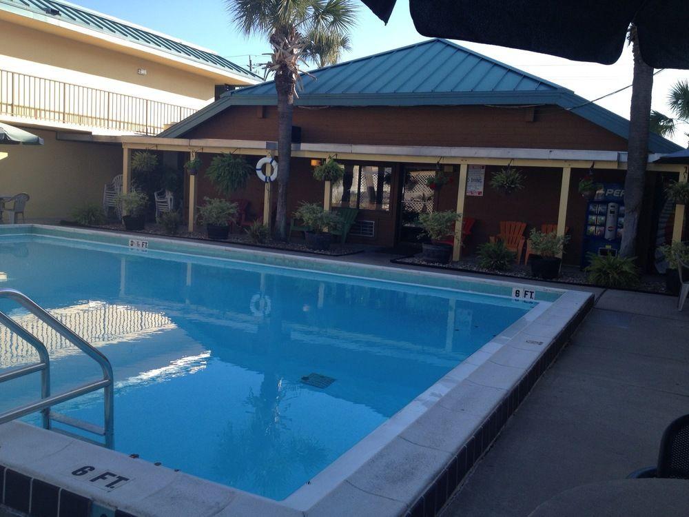 Pet Friendly Hotels In Destin Fl Bringfido