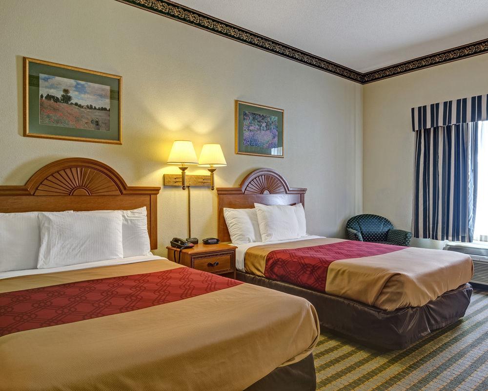 Red Roof Inn Augusta East Pet Policy