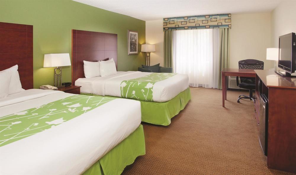 La Quinta Inn Suites Valdosta Moody Afb Pet Policy