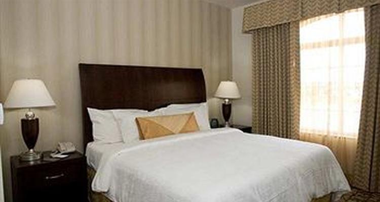 Hilton Garden Inn Granbury Pet Policy