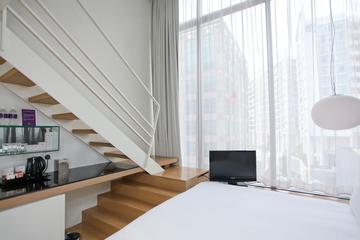 Studio M Hotel Pet Policy Studio M Hotel Pet Policy