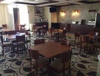 Comfort Suites Denver International Airport Pet Policy