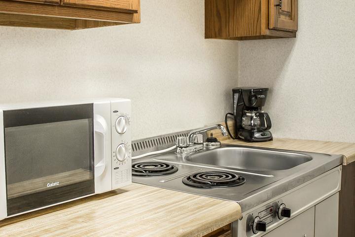 Pet Friendly Hotels In Bellville Oh Bringfido