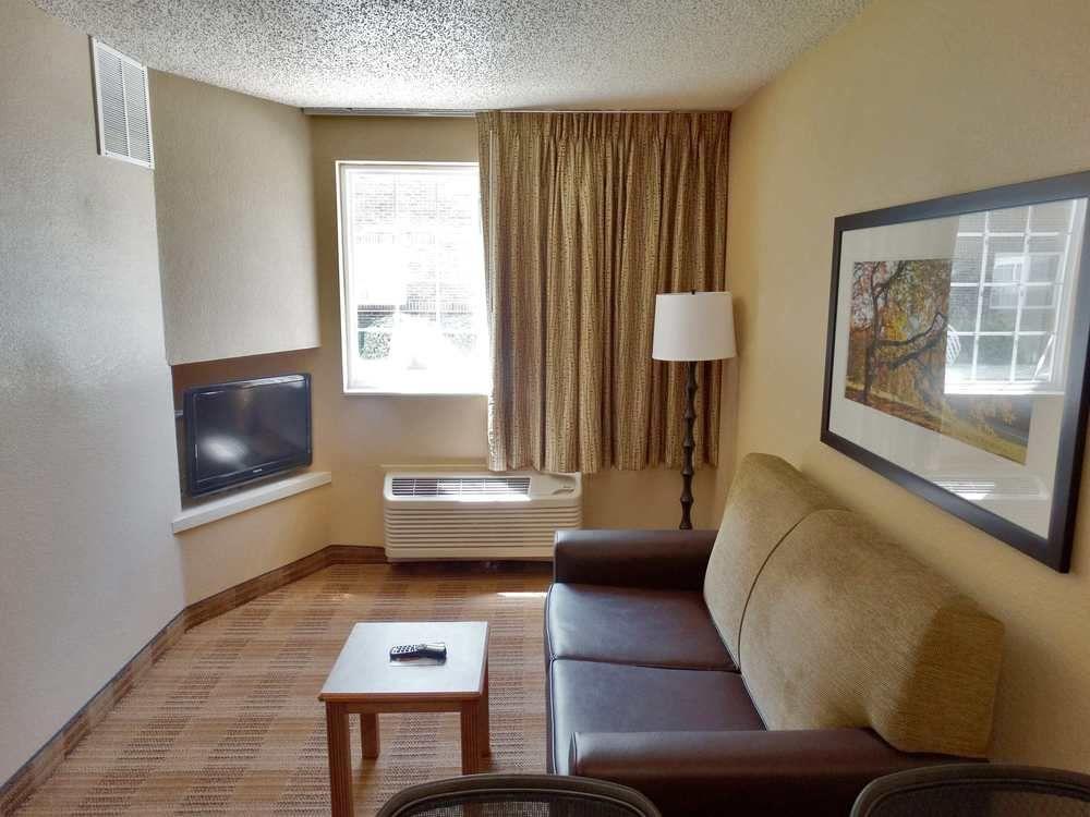 Extended Stay America Fishkill Route 9 Pet Policy