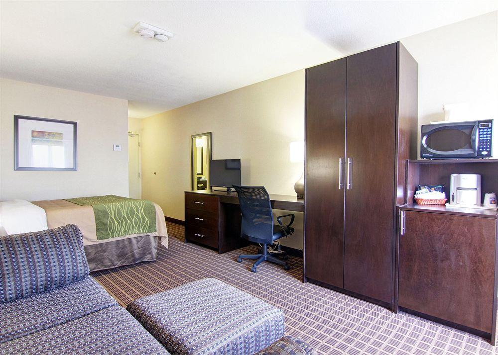 Comfort Inn Windsor Pet Policy