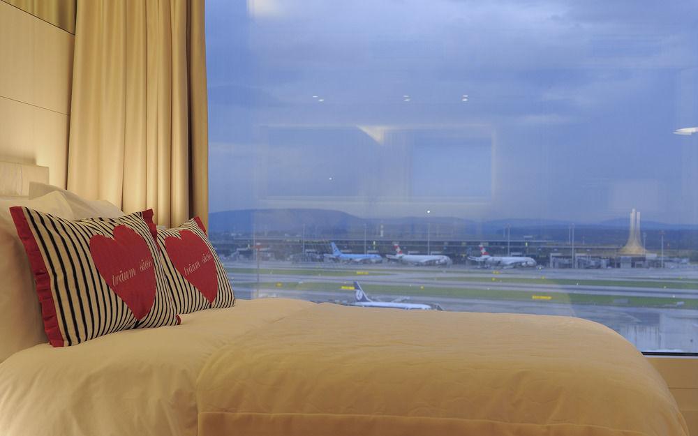 Radisson Blu Hotel Zurich Airport Pet Policy - 