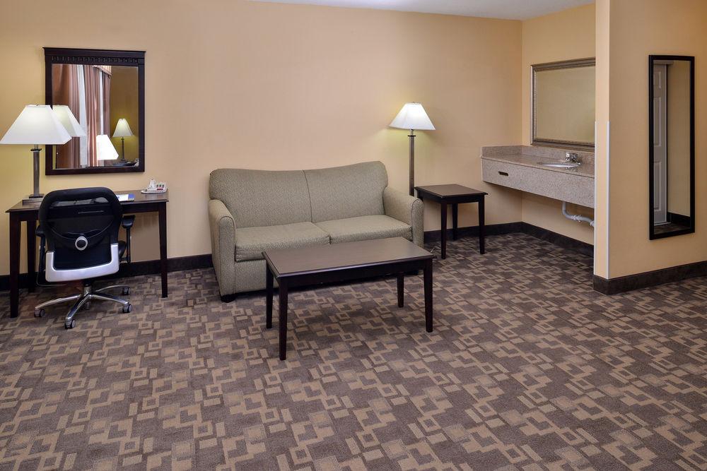 Comfort Inn Asheboro Pet Policy