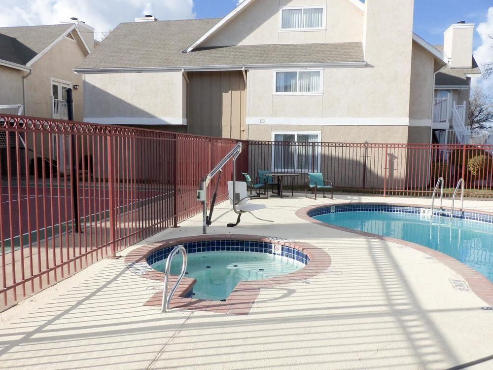 Studio 6 Lubbock Pet Policy