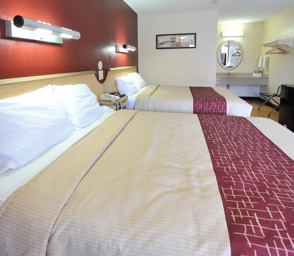 Red Roof Inn Columbus Grove City Pet Policy