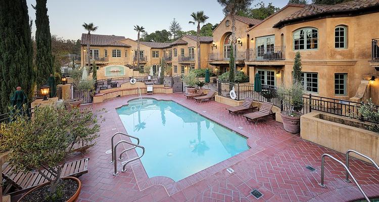 Hotel Los Gatos And Spa Pet Policy