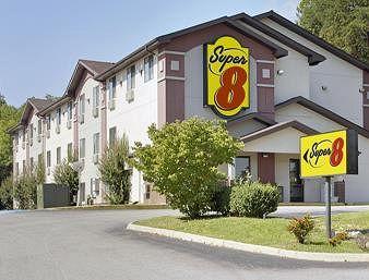 Super 8 Roanoke Pet Policy