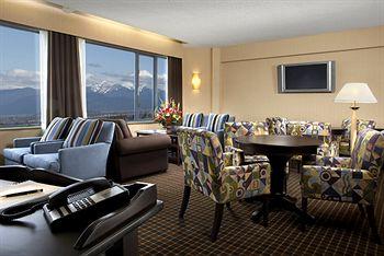 Sheraton Vancouver Guildford Hotel Pet Policy