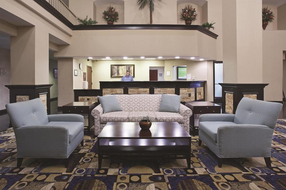 Comfort Suites Clovis Pet Policy