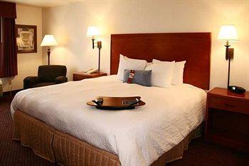 Hampton Inn Goldsboro Pet Policy