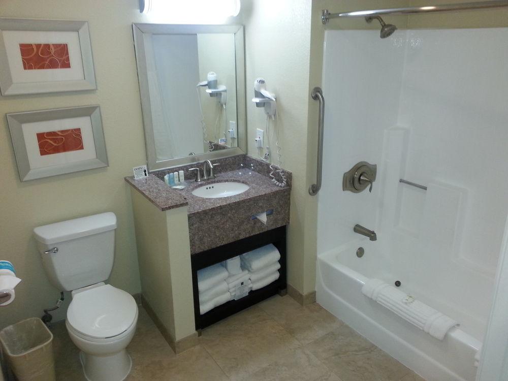 Comfort Suites Huntington Beach Pet Policy