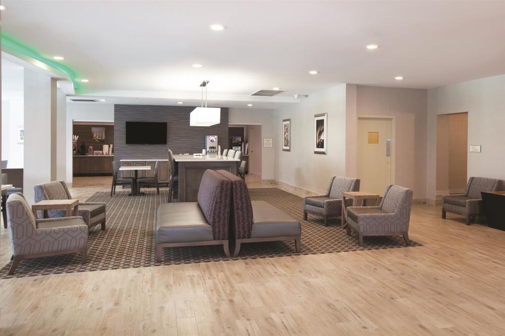 Pet Friendly Hotels In Virginia Bringfido