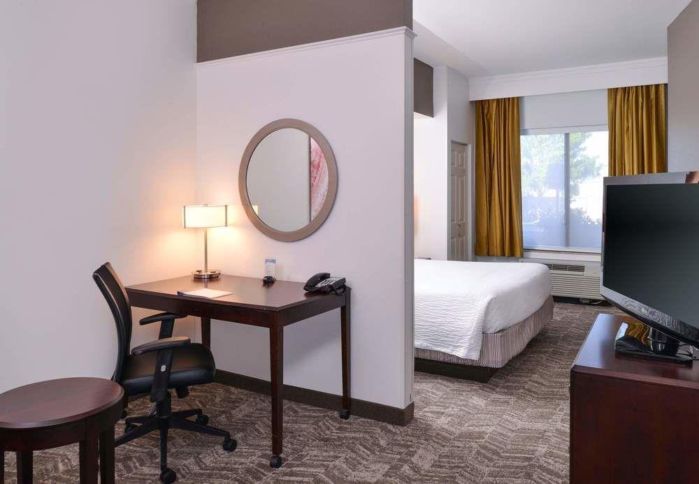Springhill Suites By Marriott Oklahoma City Airport Pet Policy