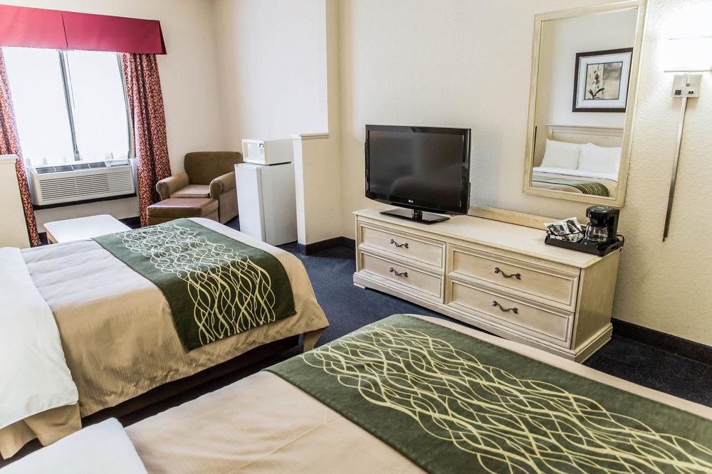Comfort Inn Shallotte Pet Policy