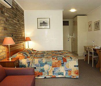 Pet Friendly Hotels In Melbourne Au Bringfido