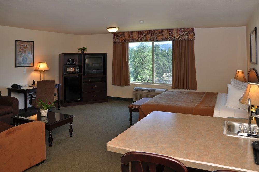 Oxford Suites Spokane Valley Pet Policy