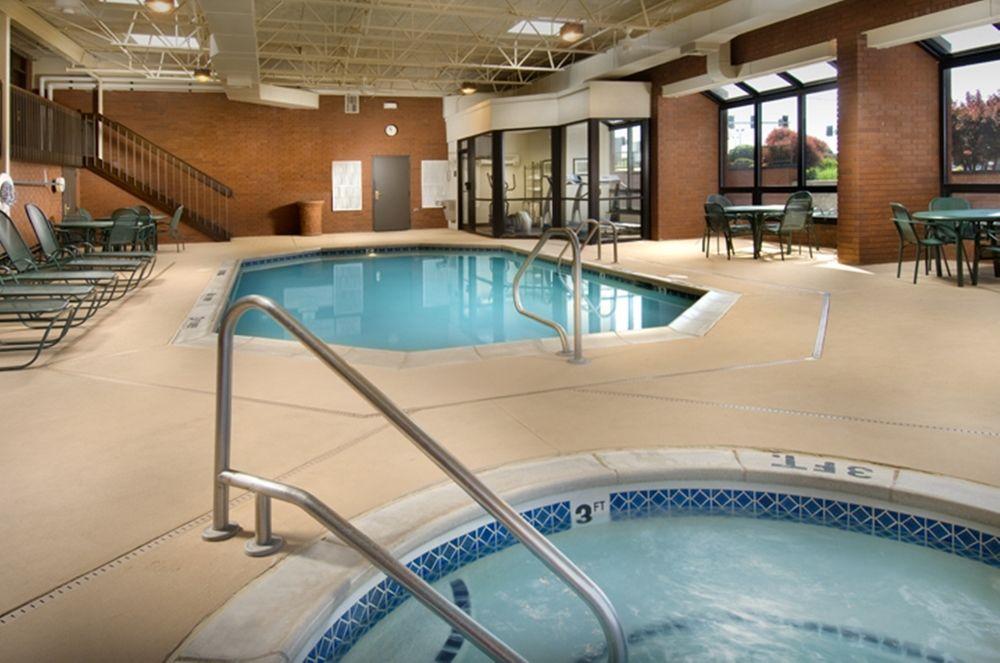 Drury Inn Columbia Pet Policy