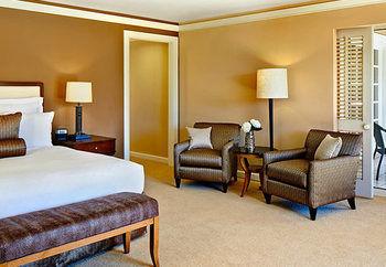 Renaissance Esmeralda Indian Wells Resort Spa Pet Policy