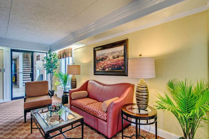 Pet Friendly Hotels In Rocky Mount Va Bringfido