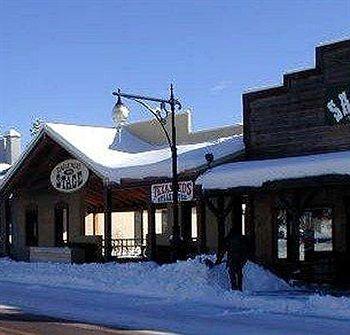 Pet Friendly Hotels In Eagle Nest Nm Bringfido
