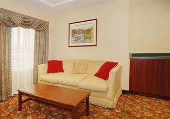 Comfort Inn Suites Morehead Pet Policy