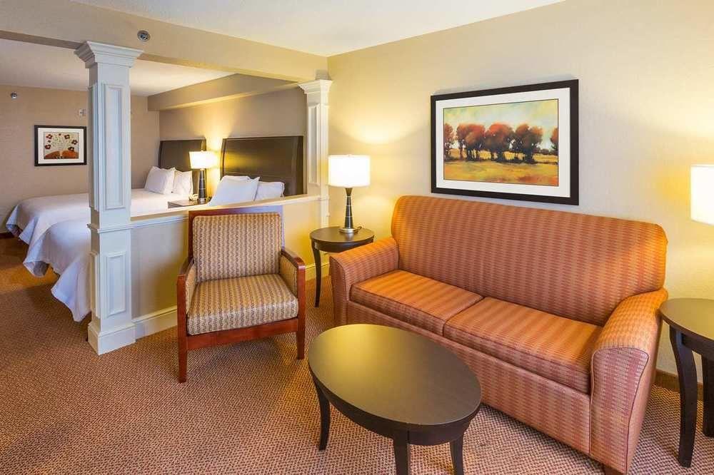 Hilton Garden Inn Daytona Beach Airport Pet Policy