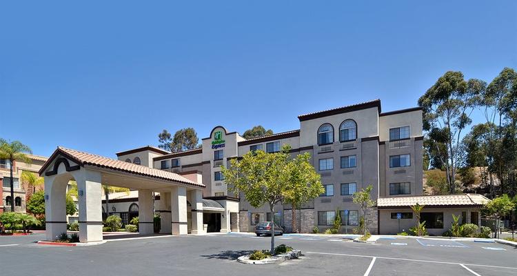 Holiday Inn Express Mira Mesa San Diego Pet Policy
