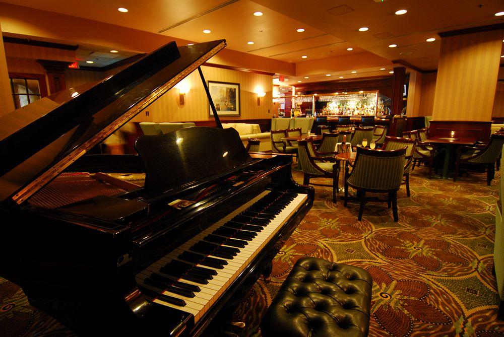 Hotel Grand Pacific Pet Policy