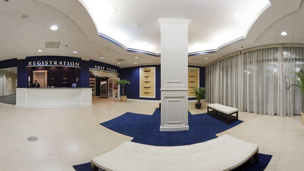 Crowne Plaza Hampton Marina Pet Policy