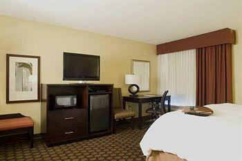 Hampton Inn Starkville Pet Policy