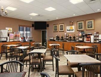 Pet Friendly Hotels In Hershey Pa Bringfido