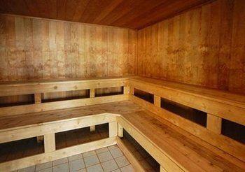 Quality Inn Suites Waterford Pet Policy