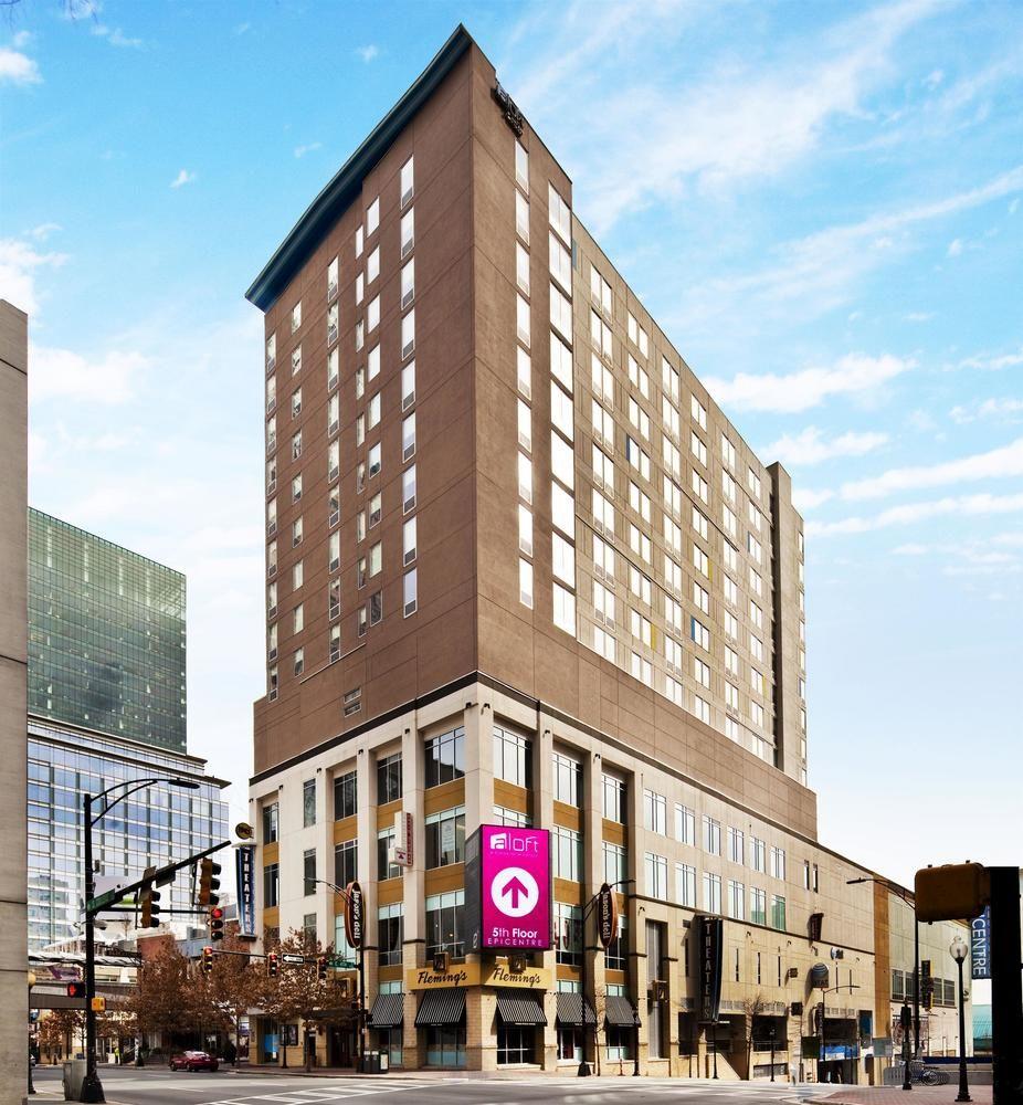 Aloft Charlotte Uptown At The Epicentre Pet Policy
