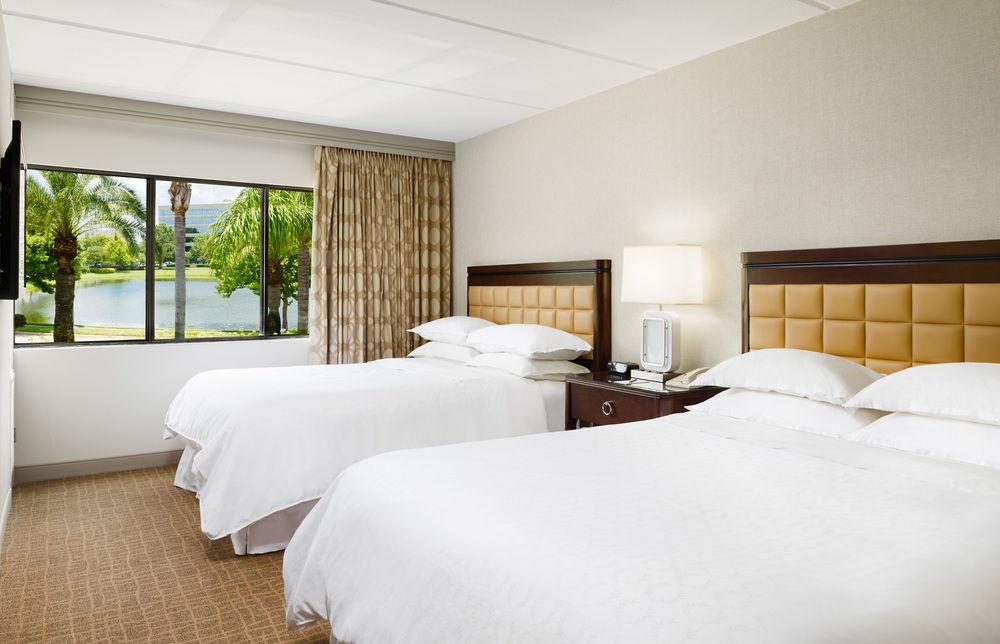 Sheraton Suites Orlando International Airport Pet Policy