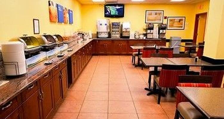 Comfort Inn Maingate Pet Policy