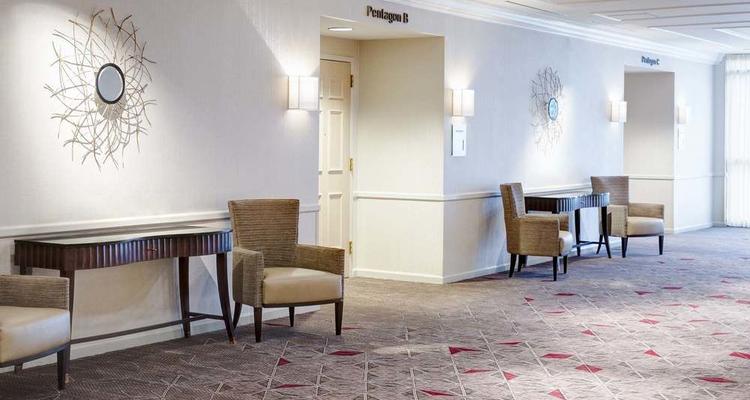 Residence Inn By Marriott Arlington Pentagon City Pet Policy
