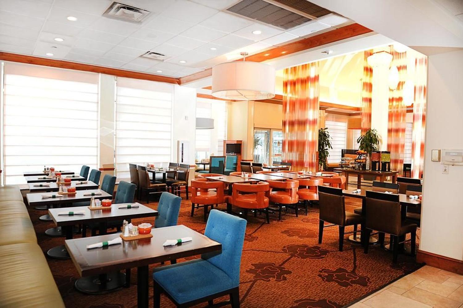 Hilton Garden Inn Torontoajax 107 Ajax Hotel Deals Reviews - Kayak