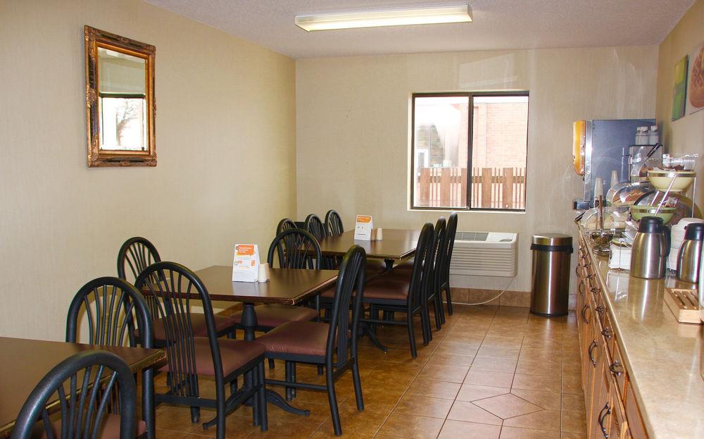 Quality Inn Hays Pet Policy