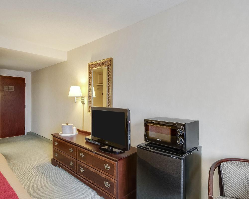 Comfort Inn Plymouth Pet Policy