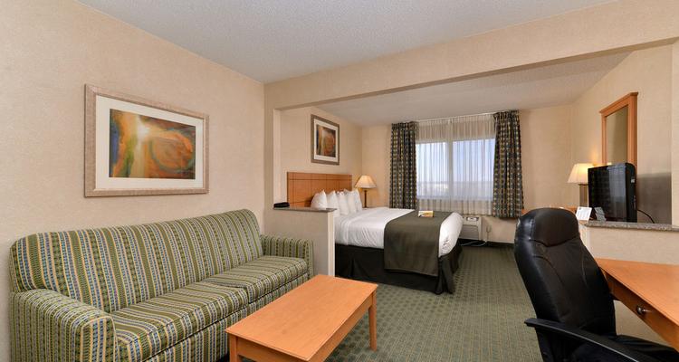 Quality Inn Dubuque Pet Policy