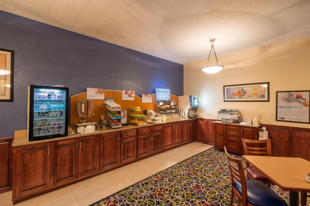 pic Holiday Inn Express Hotel & Suites Alamosa 