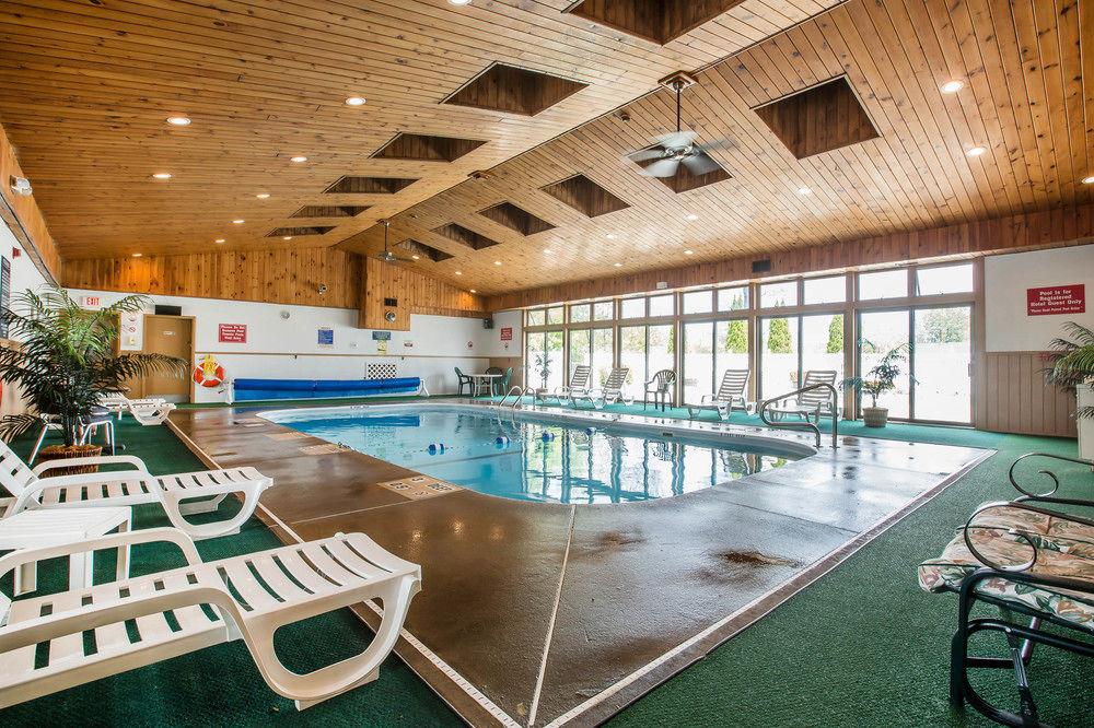 Quality Inn and Suites Plattsburgh Pet Policy