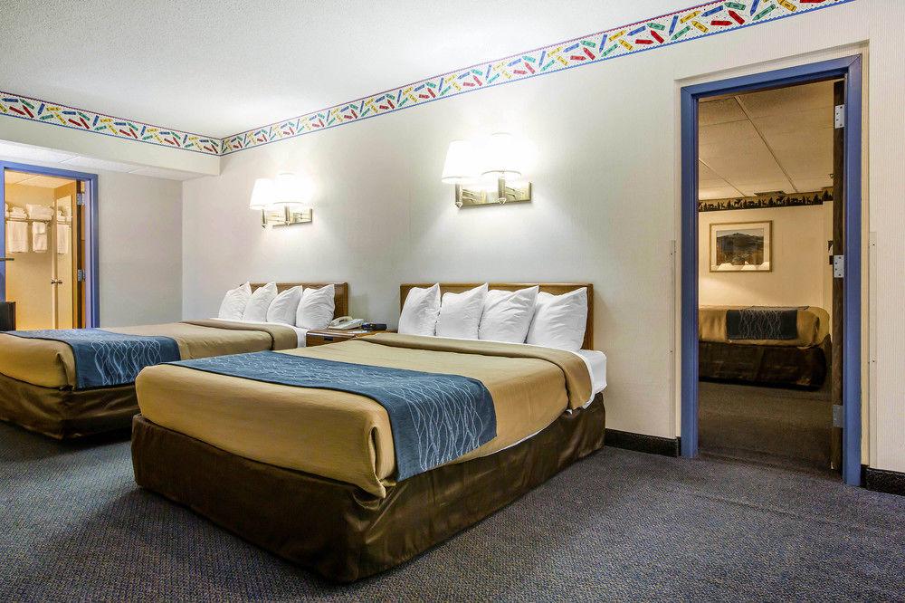 Quality Inn On Lake Placid Pet Policy