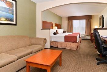 Best Western Plus Vancouver Mall Dr Hotels Suites Pet Policy